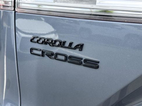 Used 2025 Toyota Corolla Cross AWD Hybrid image 10