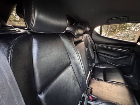 Used 2021 MAZDA MAZDA3 s FWD image 15