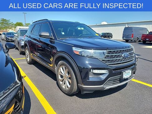 Used 2020 Ford Explorer XLT w/ Equipment Group 202A AWD/4WD image 1