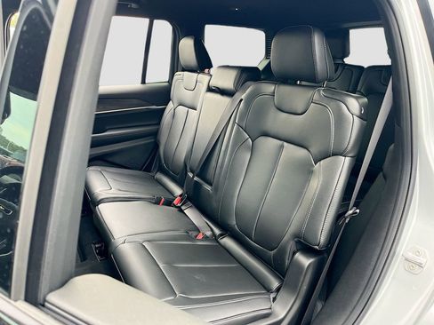 New 2025 Jeep Grand Cherokee L Limited w/ Black Appearance Package image 24