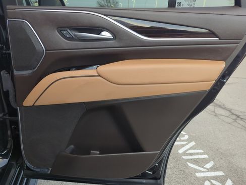 Used 2022 Cadillac Escalade Sport w/ Touring Package image 35