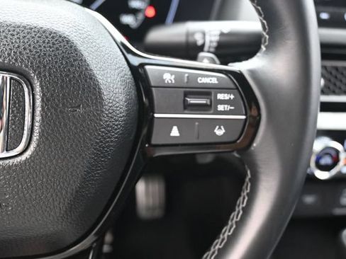 Used 2024 Honda Civic Sport image 17