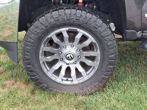 Used 2016 Chevrolet Silverado 2500 LTZ w/ Z71 Package, Off-Road AWD/4WD image 8