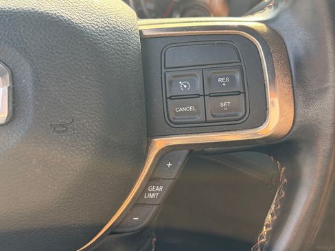 Used 2022 RAM 2500 Limited AWD/4WD image 12