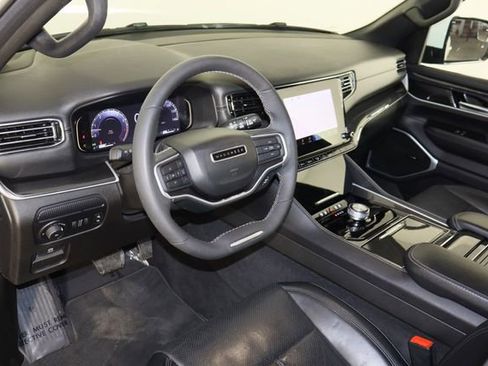 Used 2022 Jeep Wagoneer Series I image 28