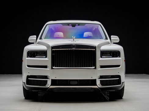 Used 2019 Rolls-Royce Cullinan image 7