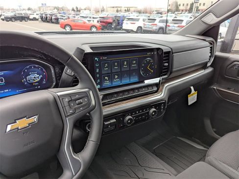 New 2026 Chevrolet Silverado 3500 LT image 19