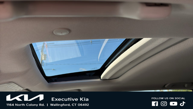 Used 2024 Honda CR-V EX-L image 12