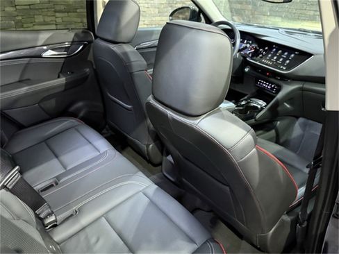 Used 2023 Buick Envision Essence w/ Sport Touring Package image 33