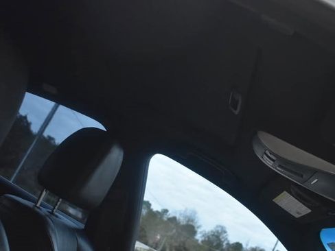 Used 2013 INFINITI M37 w/ Premium Pkg image 13