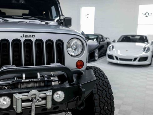 Used 2013 Jeep Wrangler Sport AWD/4WD image 17