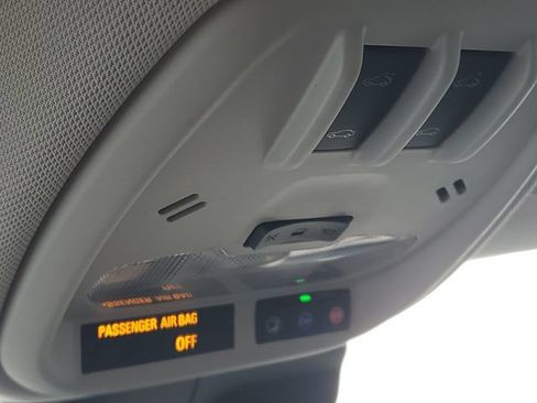 Certified 2024 Chevrolet Trax ACTIV w/ Sunroof Package FWD image 29