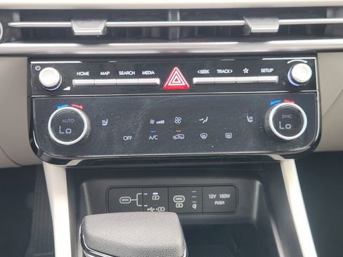 Used 2025 Hyundai Tucson SEL FWD image 13