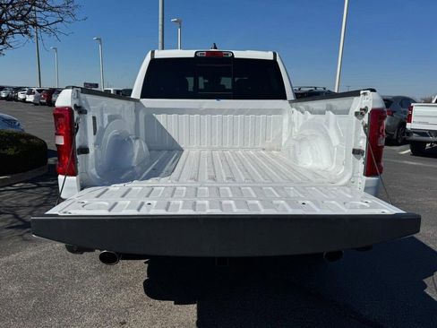 Used 2025 RAM 1500 Big Horn AWD/4WD image 6