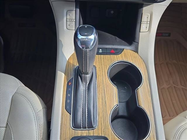 Used 2017 GMC Acadia Denali FWD image 7