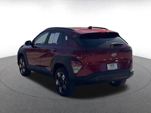 Used 2025 Hyundai Kona SEL image 9