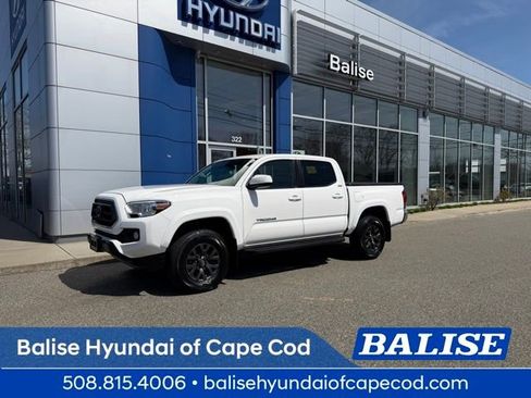 Used 2023 Toyota Tacoma SR5 image 1