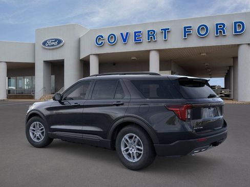 New 2026 Ford Explorer Active w/ Active Comfort Package RWD image 4