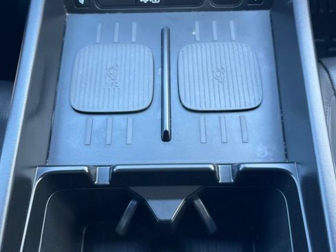Used 2025 Hyundai Santa Fe Calligraphy AWD/4WD image 23