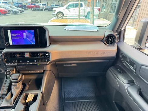 Used 2025 Toyota Land Cruiser 1958 image 13