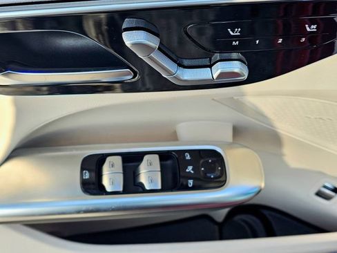 New 2026 Mercedes-Benz C 300 4MATIC Sedan image 21