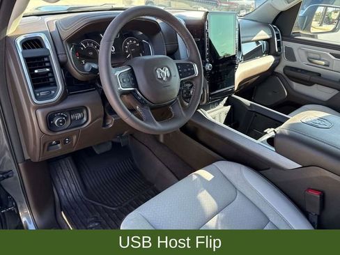 Used 2025 RAM 1500 Laramie image 24