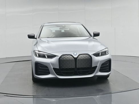 Used 2025 BMW i4 eDrive40 w/ M Sport Package image 56