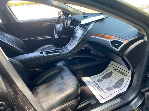 Used 2015 Lincoln MKZ w/ Equipment Group 102A Reserve FWD image 26
