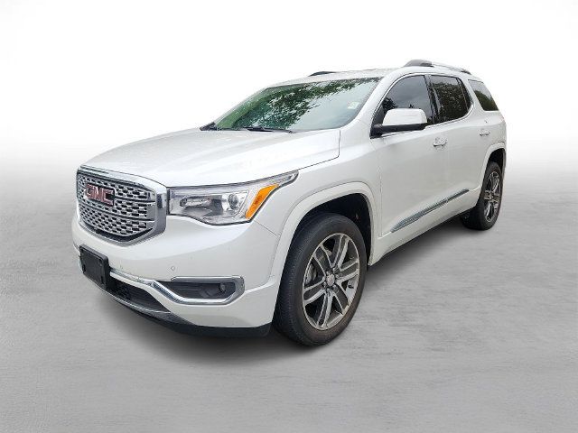 Used 2019 GMC Acadia Denali w/ Technology Package FWD image 3