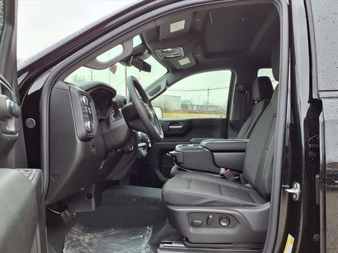 New 2026 GMC Sierra 1500 Pro w/ Graphite Edition image 15