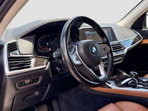 Used 2021 BMW X7 xDrive40i AWD/4WD image 9