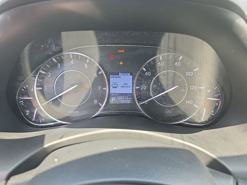 Used 2019 Nissan Armada Platinum w/ Captain's Chairs Package RWD image 7