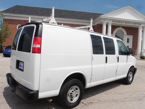 Used 2019 Chevrolet Express 2500 w/ Driver Convenience Package RWD image 28