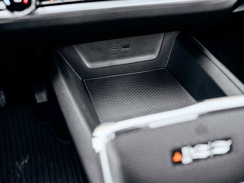 New 2026 Chevrolet Equinox RS w/ Convenience Package III image 33