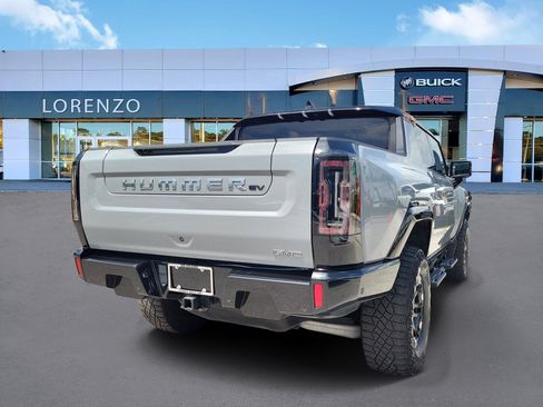 Used 2025 GMC Hummer EV 2X w/ Extreme Off-Road Package AWD/4WD image 5