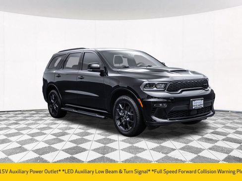 Used 2023 Dodge Durango GT image 18