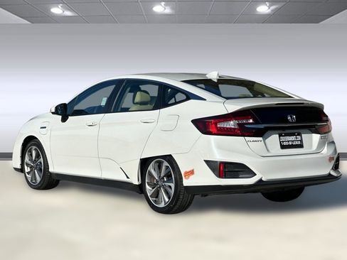 Used 2020 Honda Clarity Plug-In Hybrid image 3