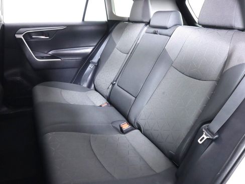 Used 2021 Toyota RAV4 XLE w/ XLE Grade Weather Package AWD/4WD image 30