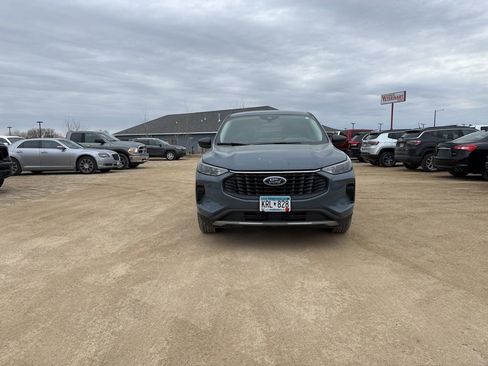 Used 2023 Ford Escape Active w/ Tech Pack #1 image 2