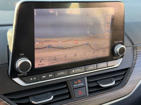 Used 2020 Nissan Altima 2.5 SL FWD image 19