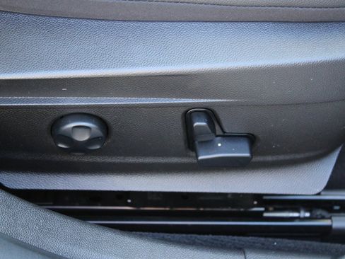 Used 2022 Alfa Romeo Giulia Ti image 30