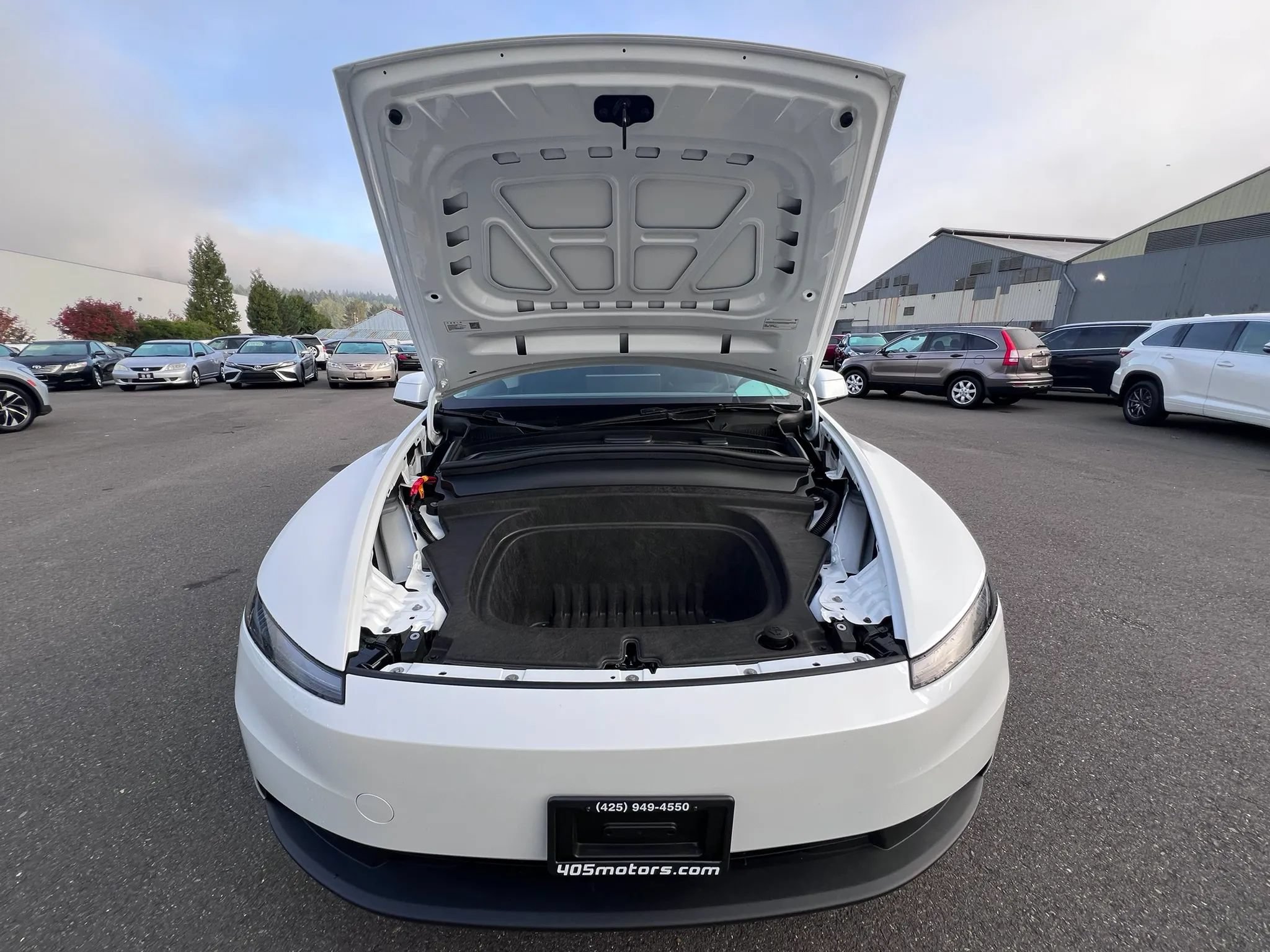 Used 2026 Tesla Model Y AWD image 35