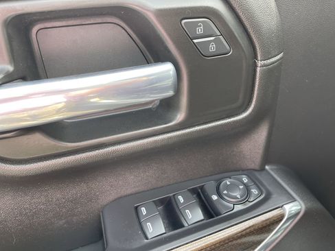 Used 2021 Chevrolet Silverado 1500 LT w/ All Star Edition Plus image 22