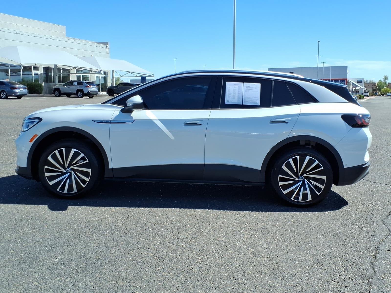 Certified 2023 Volkswagen ID.4 Pro S Plus AWD/4WD image 4