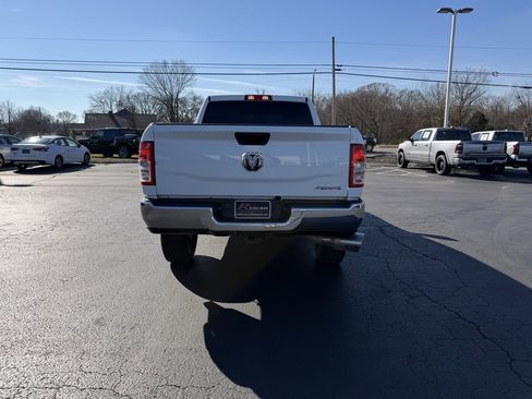 Used 2022 RAM 2500 Tradesman w/ Chrome Appearance Group image 4