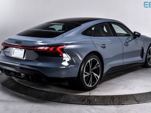 Used 2022 Audi e-tron GT Premium Plus w/ Performance Package image 6