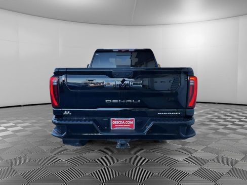 Used 2024 GMC Sierra 3500 Denali Ultimate AWD/4WD image 5