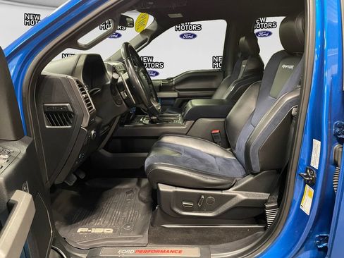 Used 2019 Ford F150 Raptor w/ Equipment Group 802A Luxury AWD/4WD image 9