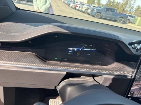 Used 2024 Tesla Model X Plaid image 17