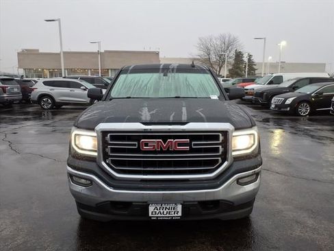 Used 2018 GMC Sierra 1500 SLE w/ SLE Value Package image 12